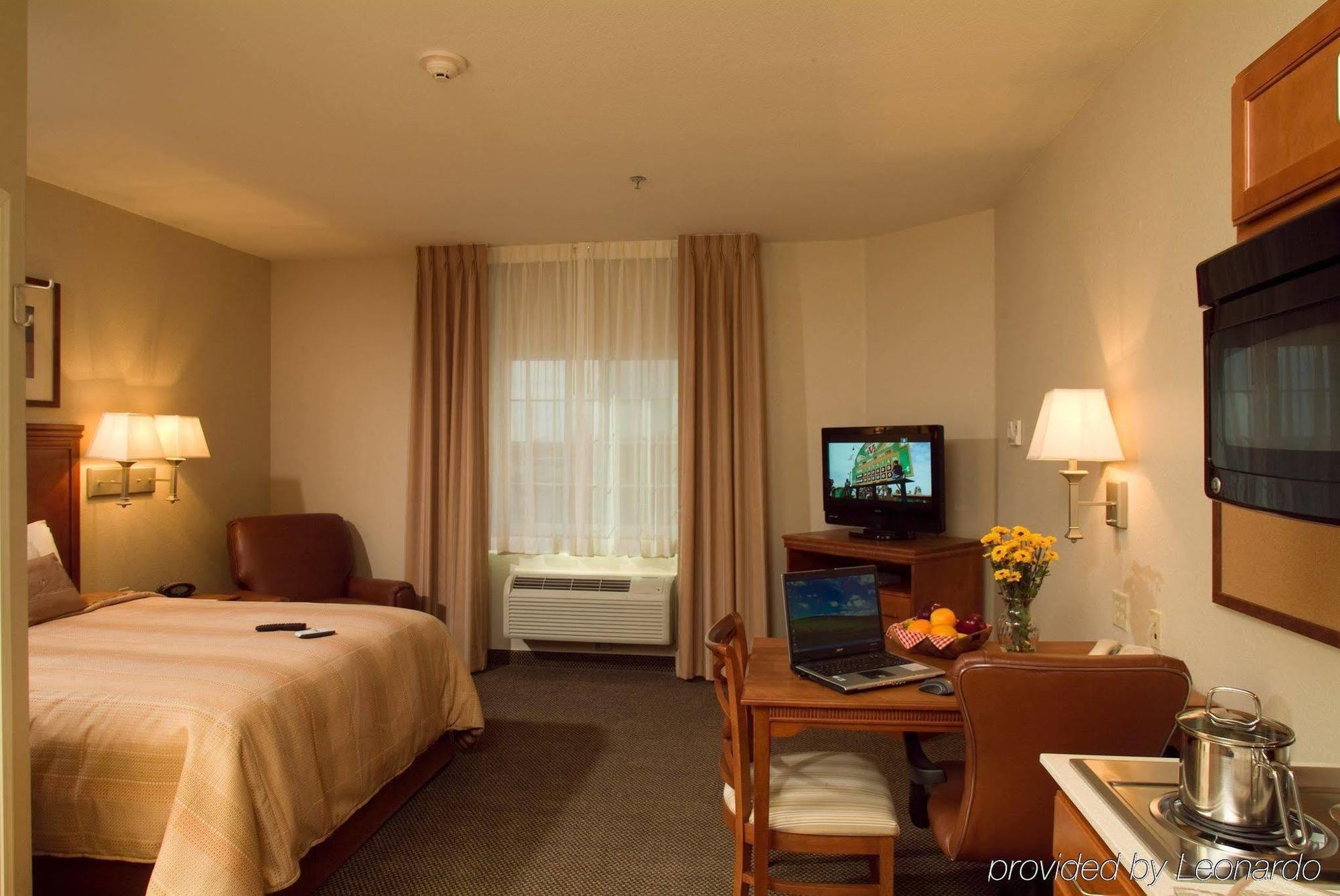 Candlewood Suites Owasso By Ihg Exterior foto